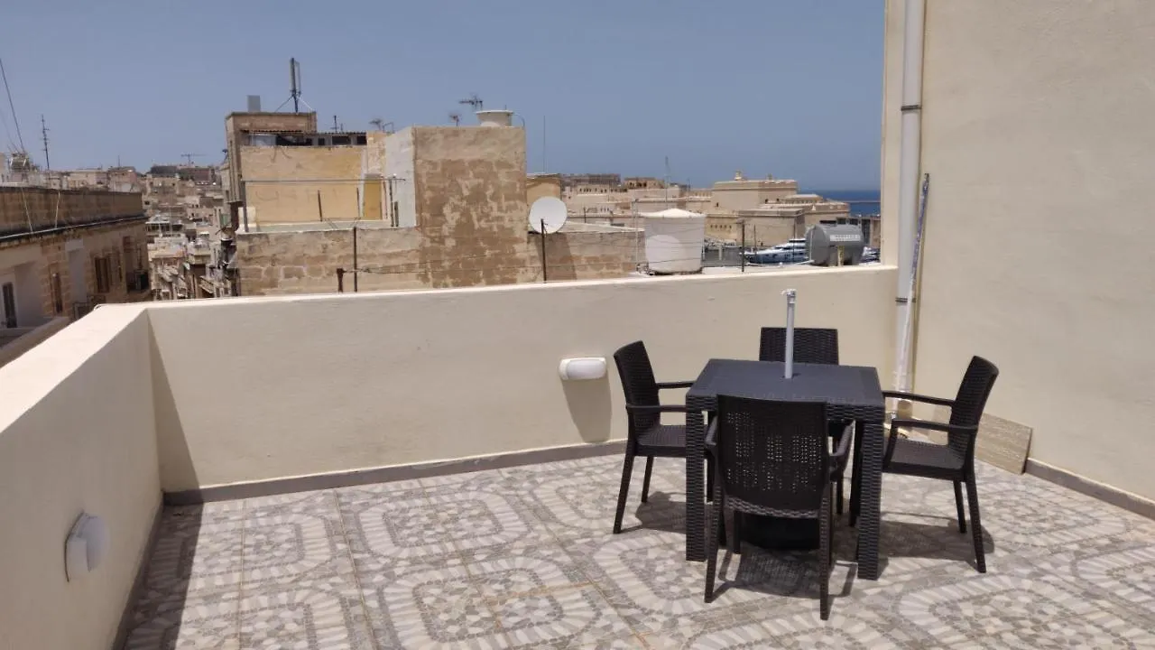 The Penthouse Flat-Terrace&View Apartment Senglea